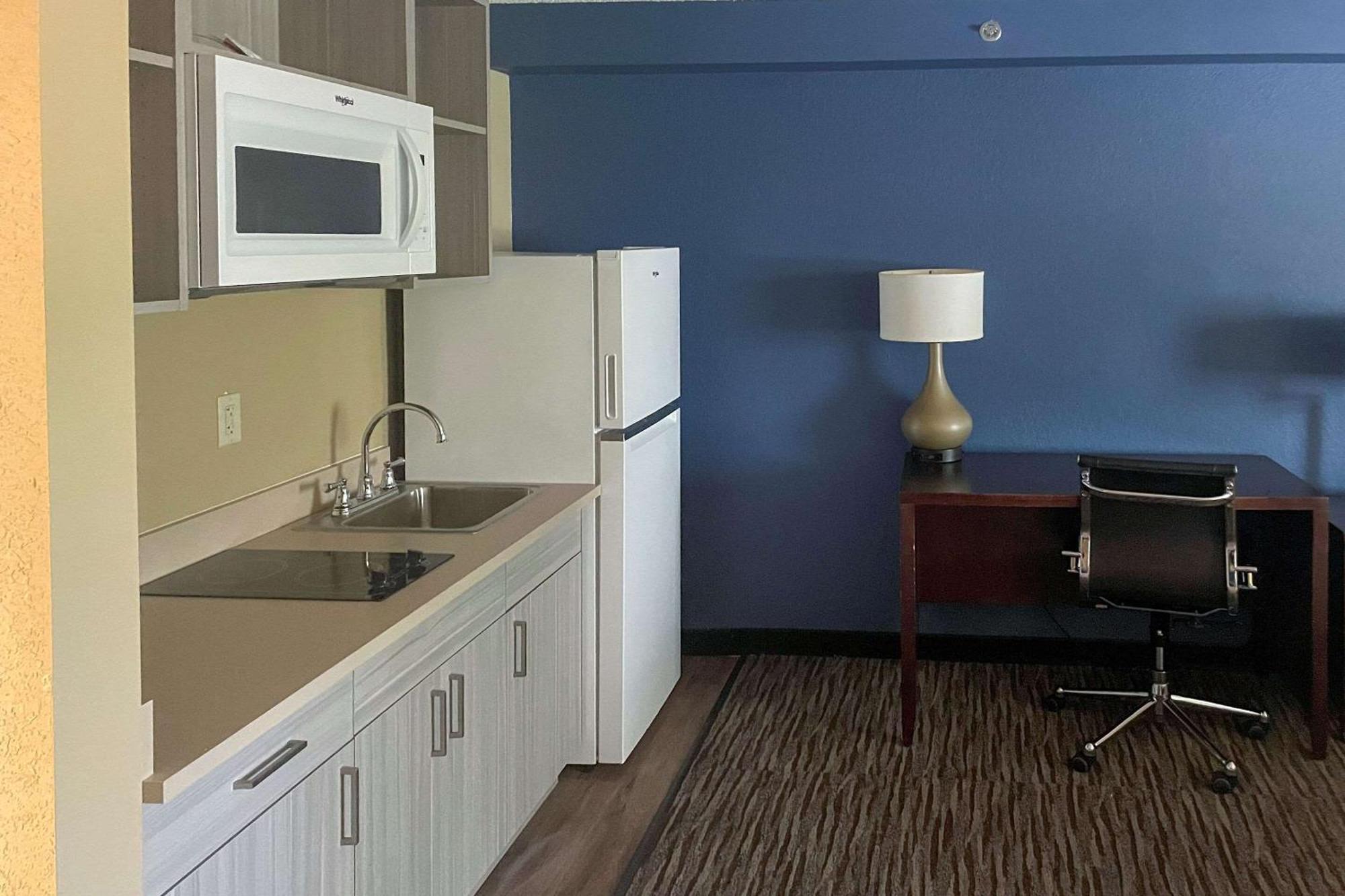 Suburban Studios Arlington Heights Elk Grove Eksteriør bilde